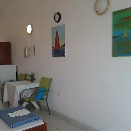 Studio Duce 13694b Lägenhet